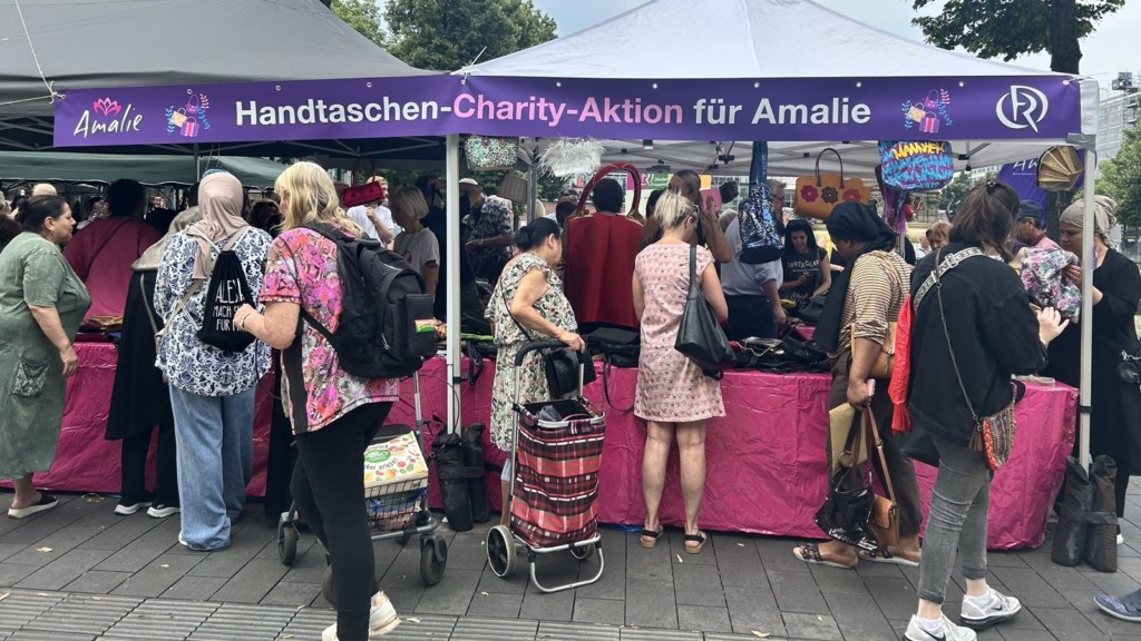 Amalie Handtaschen Aktion 2024 | Foto: Julia Teek