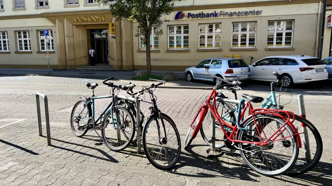 fahrradstaender lange roetterstr 08 2024 img 0428 1142x642 - "Neue Mitte Lange Rötterstraße": Bauarbeiten beginnen im Herbst