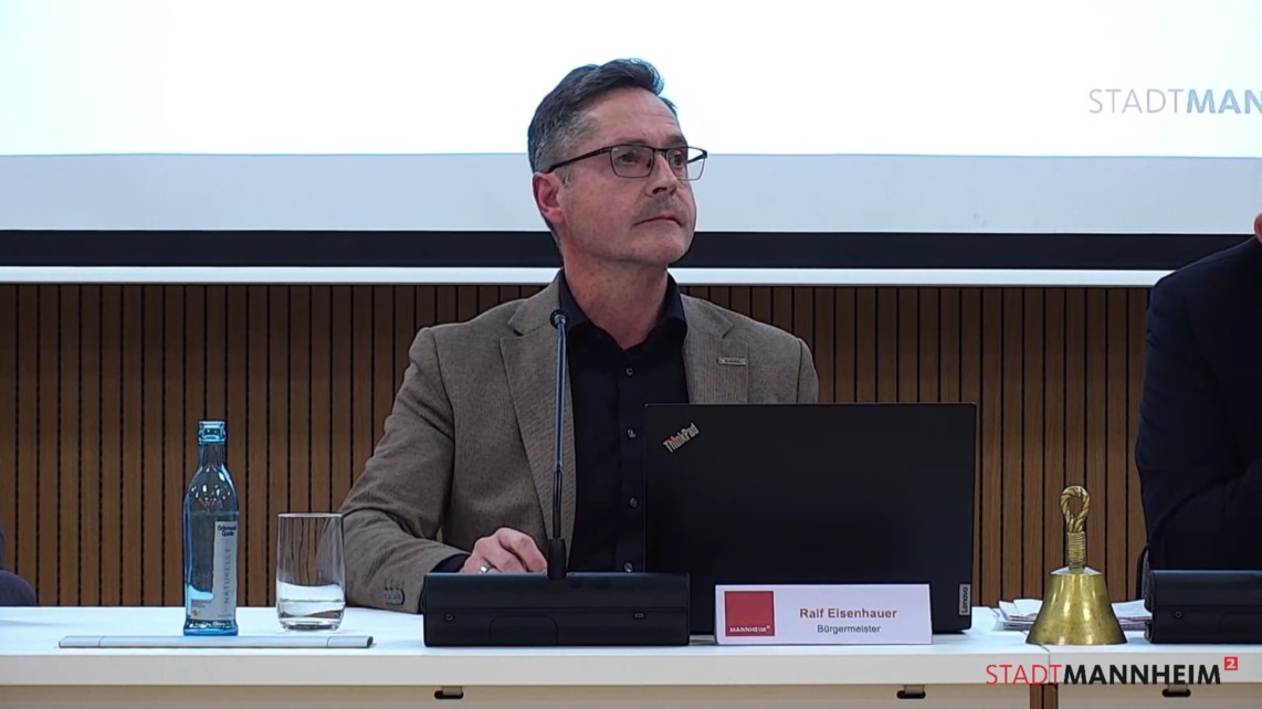 buergermeister ralf eisenhauer 2024 gemeinderat 1142x642 - Multihalle wird weiter saniert (Update)