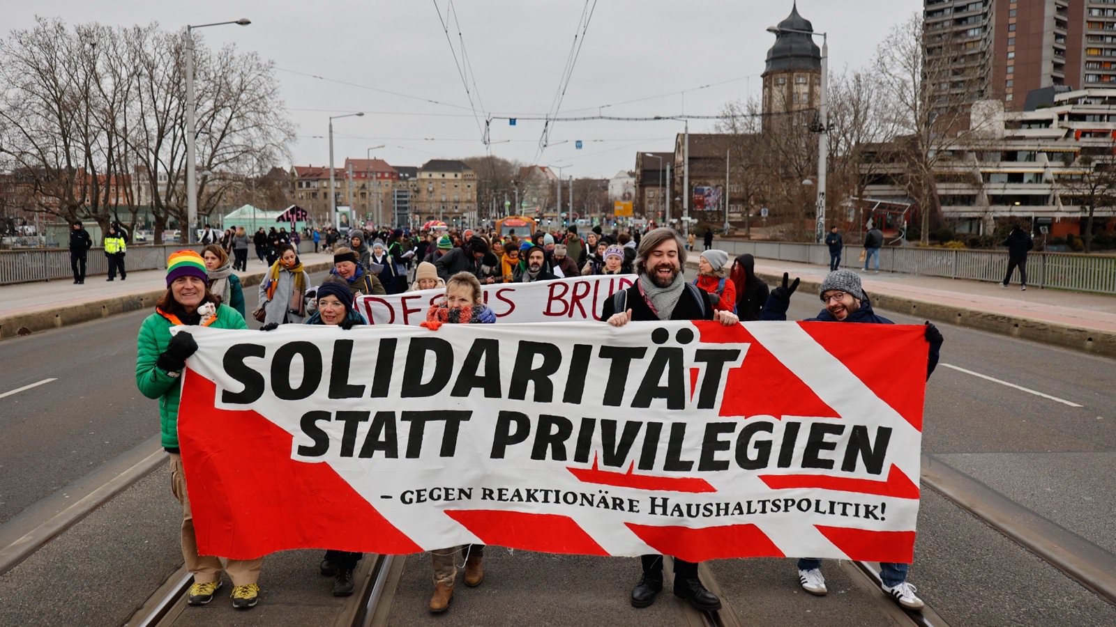 Das Motto der Demo lautete: "Solidaritat statt Privilegien - Gegen reaktionäre Haushaltspolitik!" | Foto: CKI